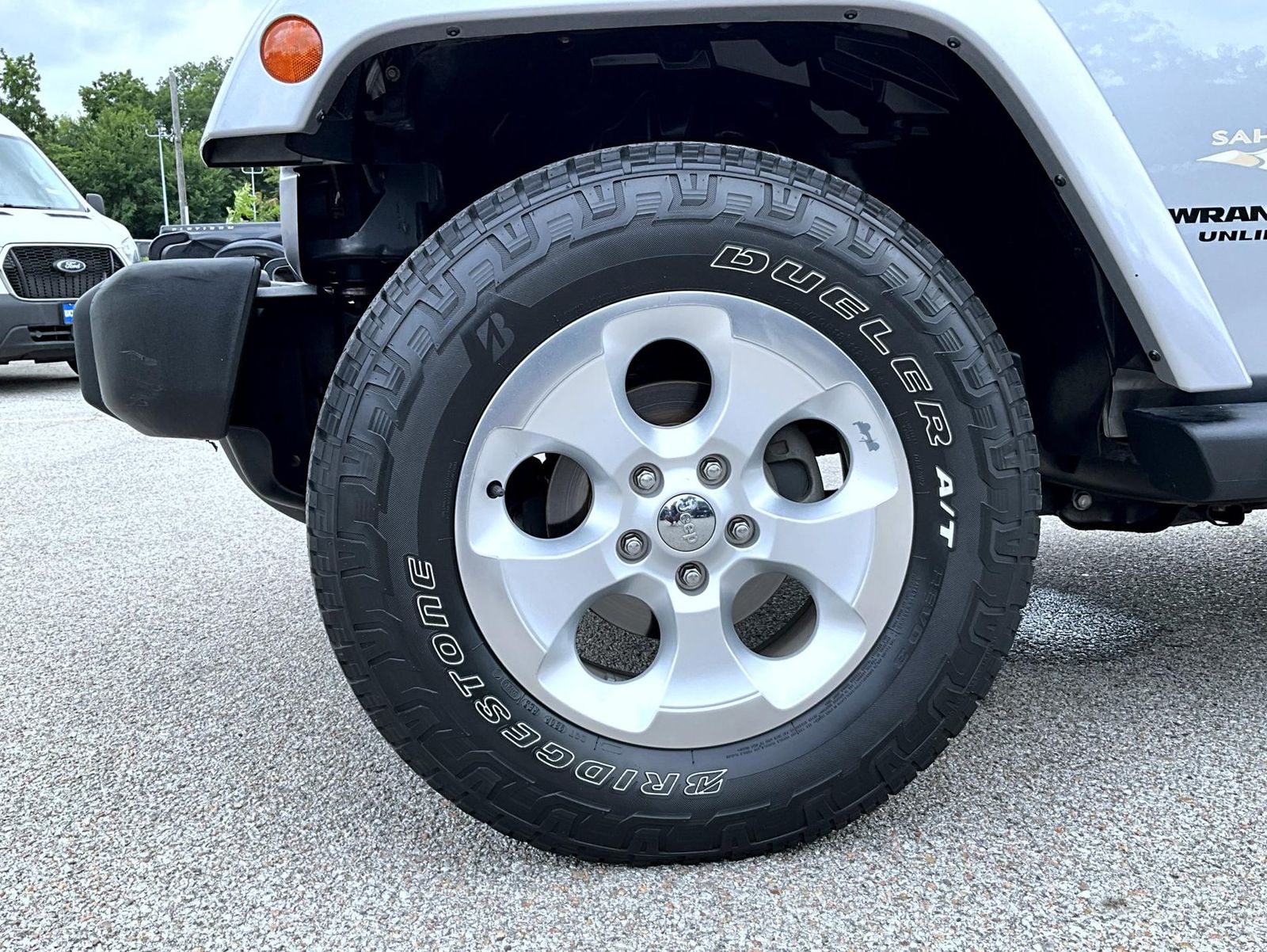 2014 Jeep Wrangler Unlimited Sahara Sport photo 18