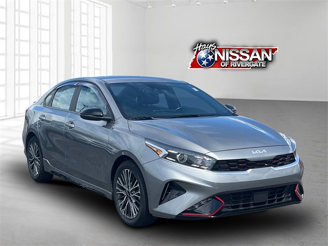 2022 Kia FORTE GT-Line's photo