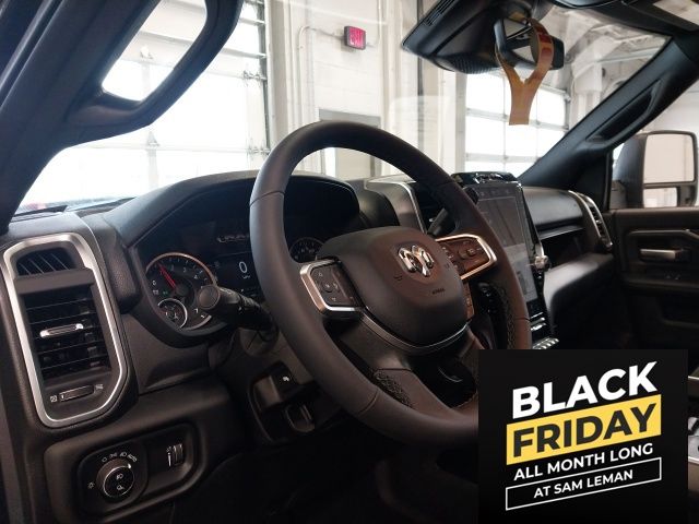 2025 Ram 2500 Big Horn photo 3