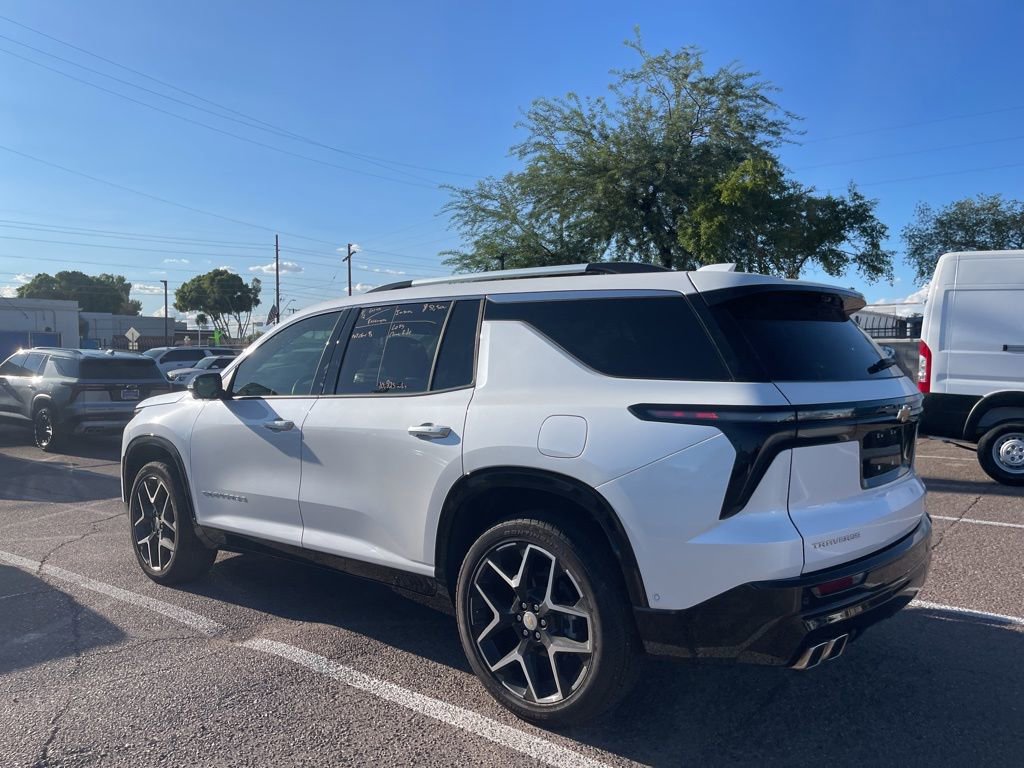 2025 Chevrolet Traverse High Country photo 4