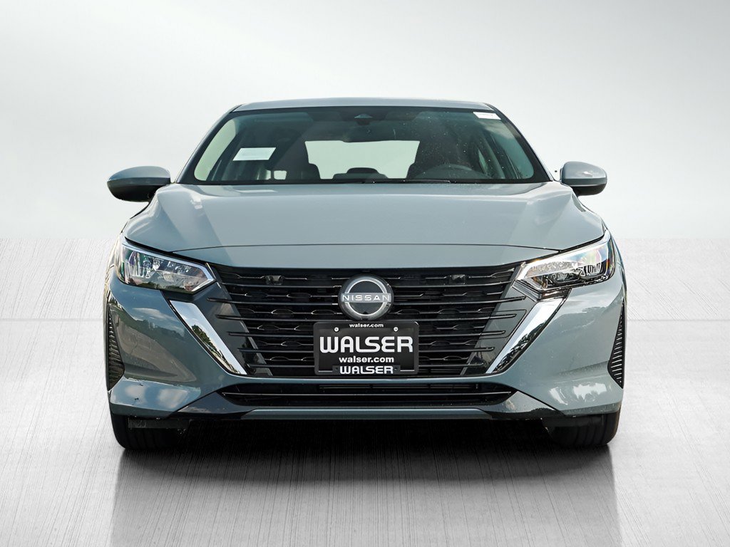 2025 Nissan Sentra SV photo 2
