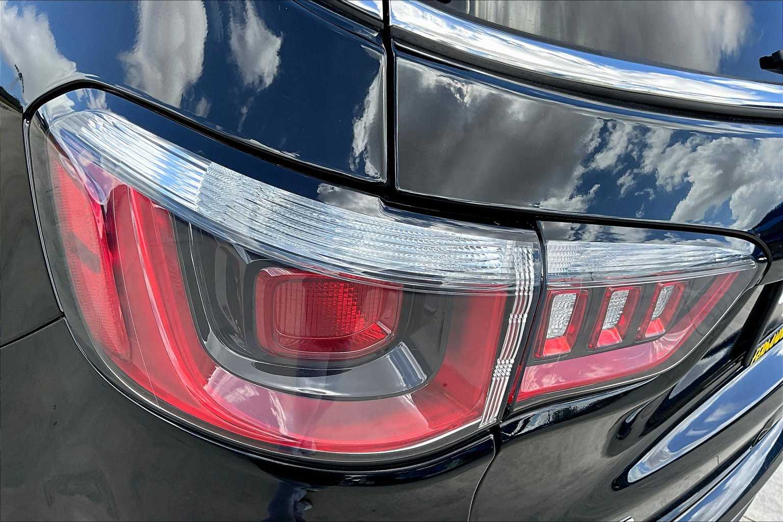 2018 Jeep Compass Latitude photo 26