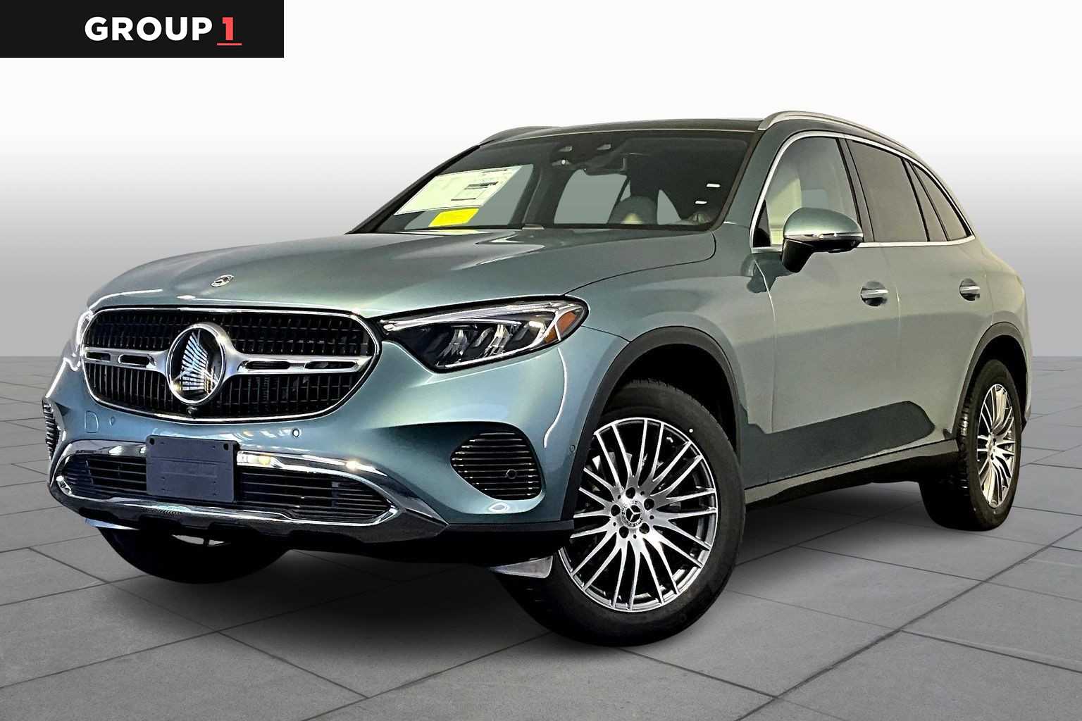 2026 Mercedes-Benz GLC Base's photo