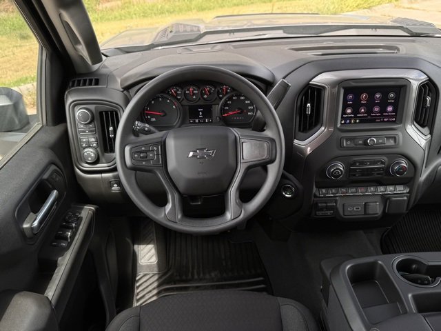 2025 Chevrolet Silverado 2500HD Custom photo 20