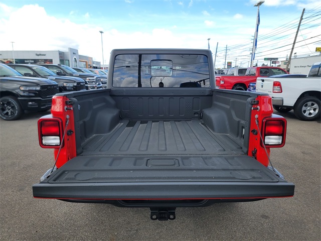 2022 Jeep Gladiator Sport photo 17