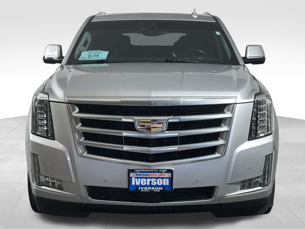 2016 Cadillac Escalade Premium photo 2