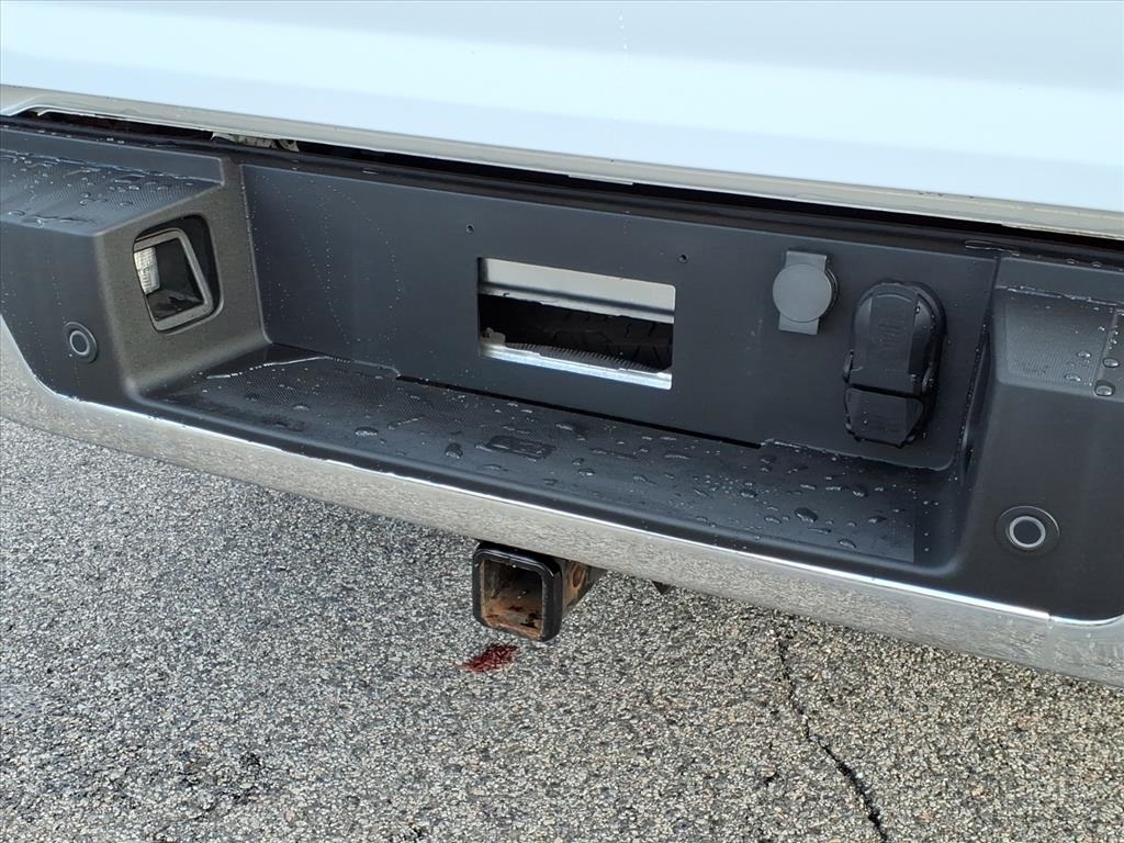 2024 Ford F-150 XLT photo 4