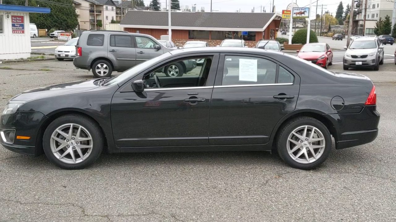 2012 Ford Fusion SEL photo 3