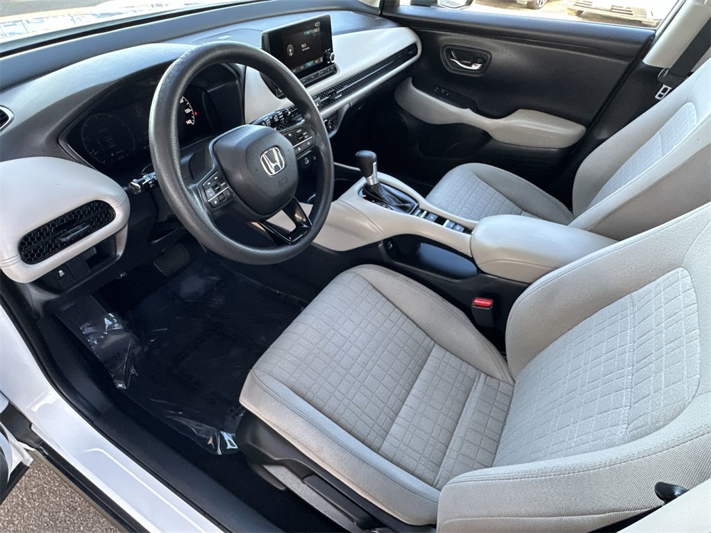 2023 Honda HR-V LX photo 22