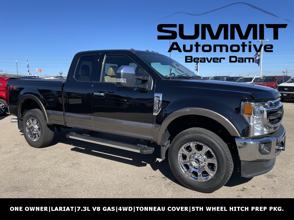 2022 Ford F-350 Super Duty Lariat's photo