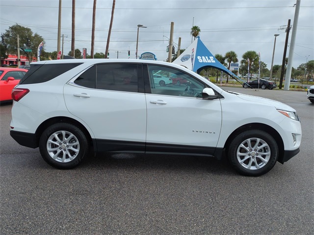 2020 Chevrolet Equinox LT photo 3