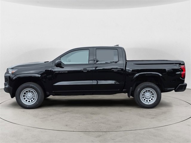 2026 Chevrolet Colorado Work Truck photo 2