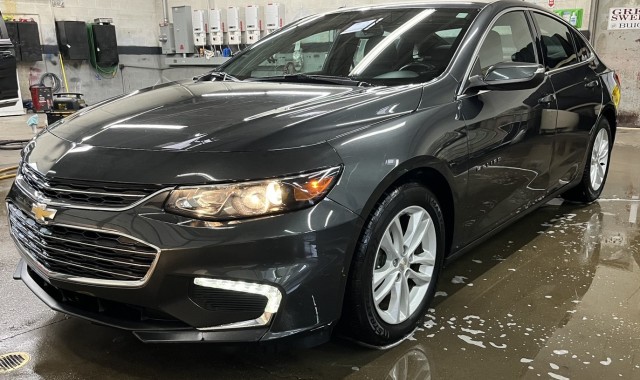 2017 Chevrolet Malibu 1LT's photo