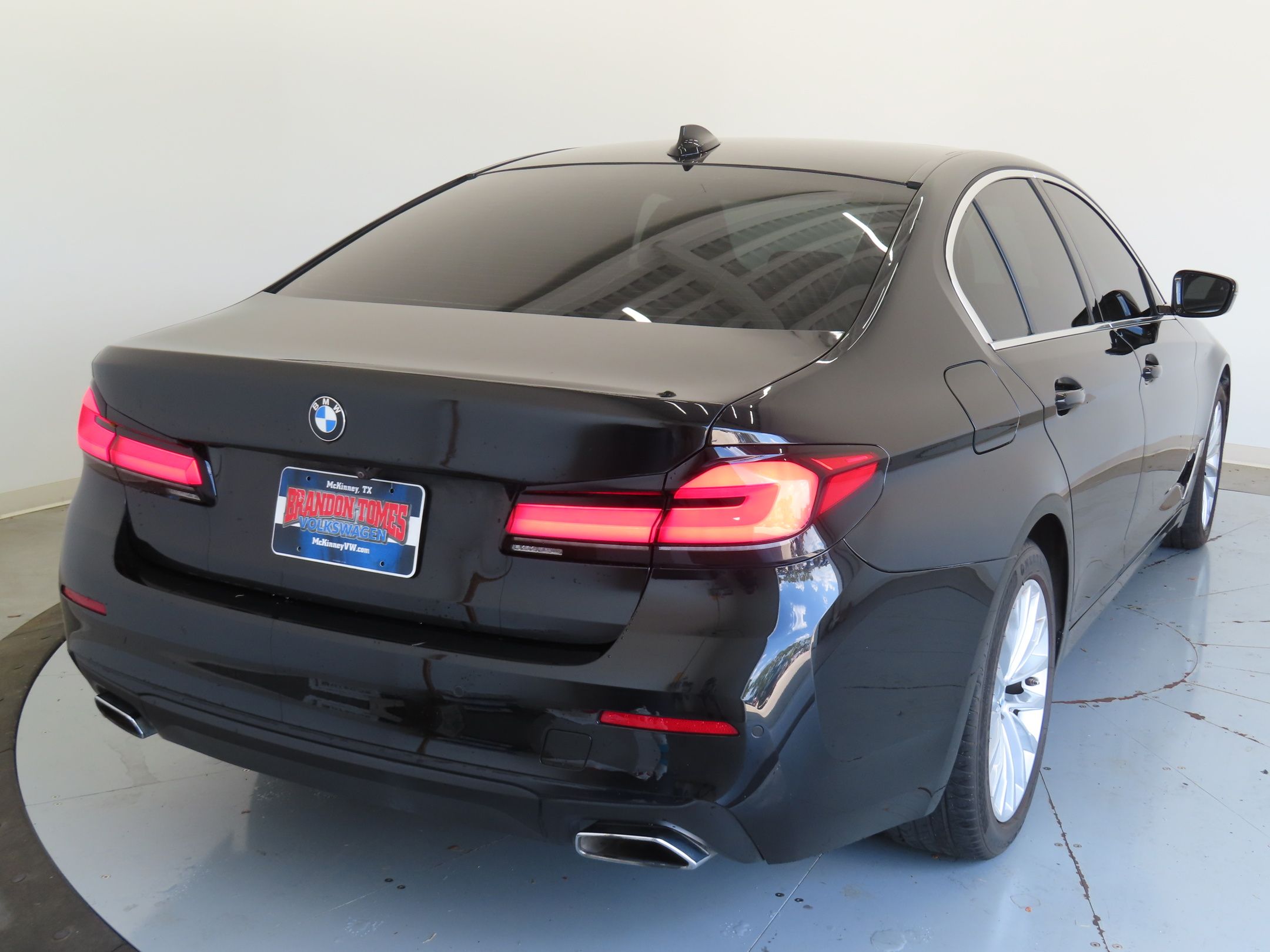 2021 Bmw 530i photo 3
