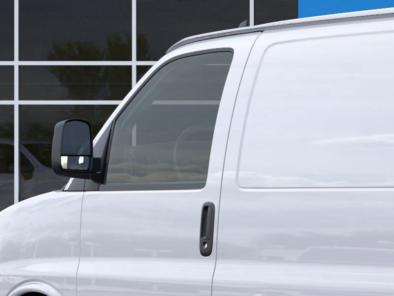 2025 Chevrolet Express Cargo 2500 photo 11