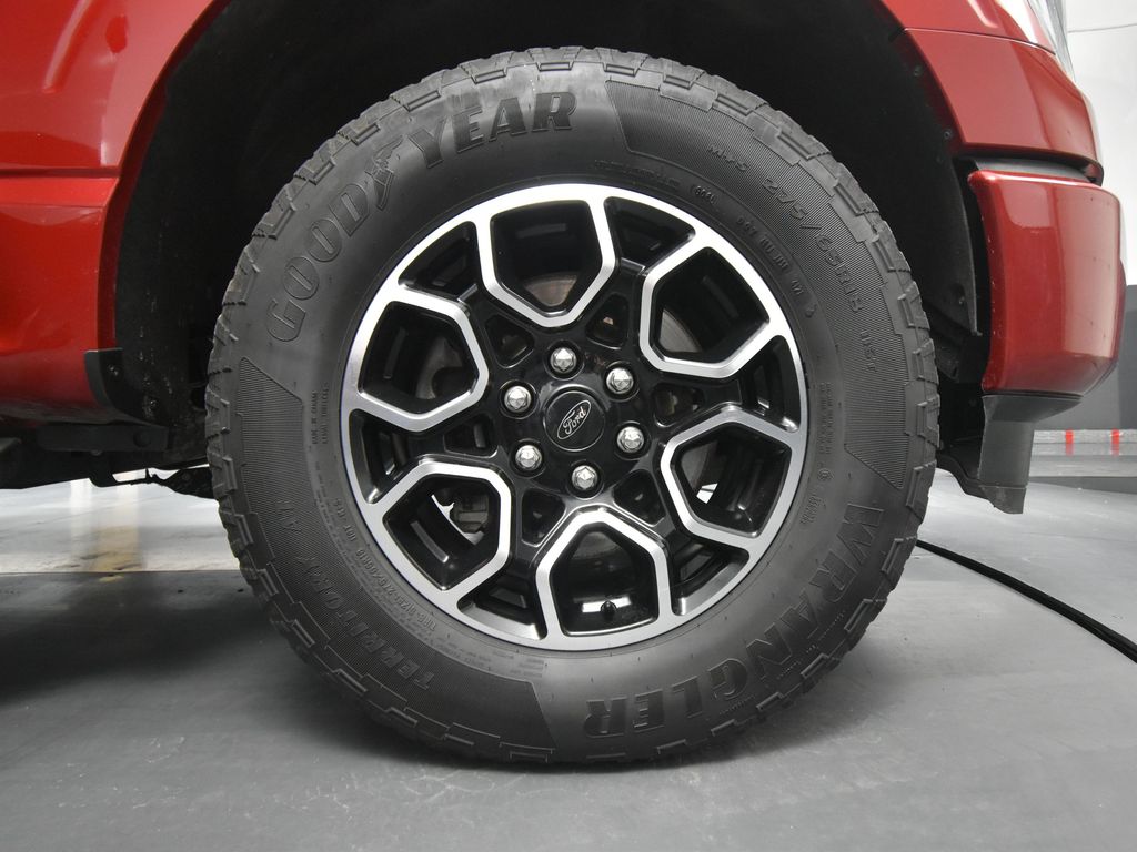 2021 Ford F-150 Lariat photo 12