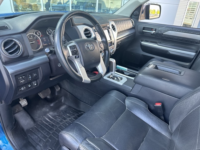 2017 Toyota Tundra Platinum photo 8