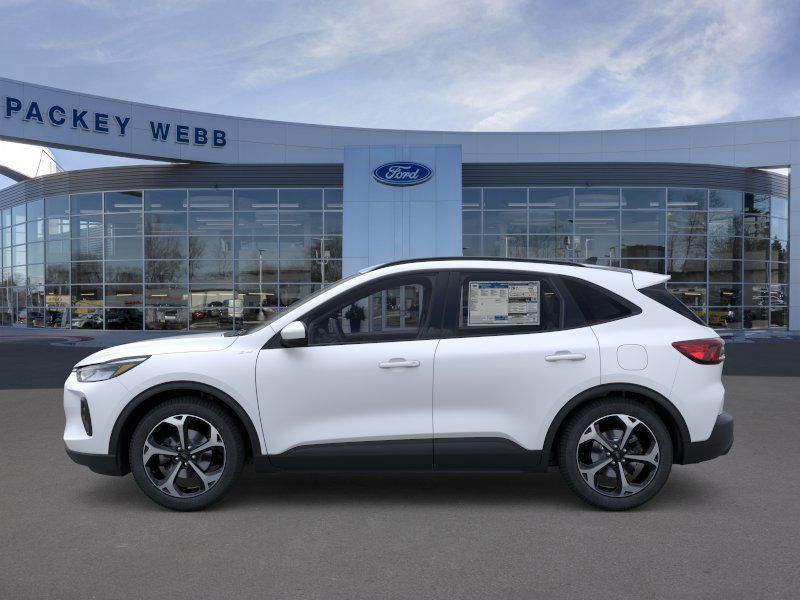 2025 Ford Escape ST-Line Select photo 2