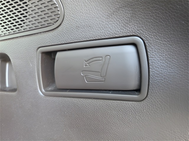 2014 Hyundai Santa Fe Sport 2.0T photo 16