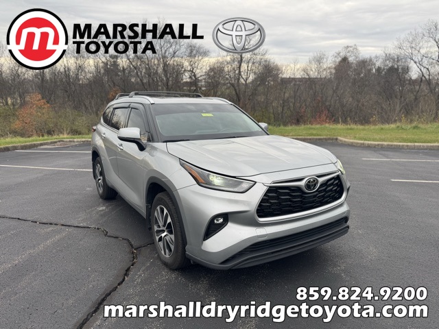 2021 Toyota Highlander XLE's photo