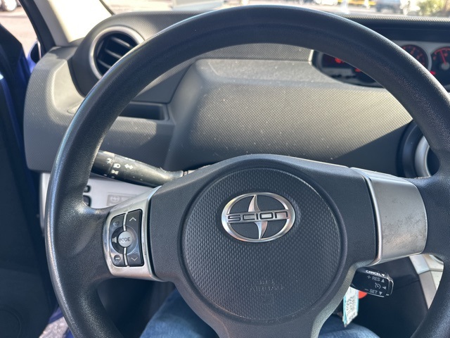 2010 Scion xB Base photo 16
