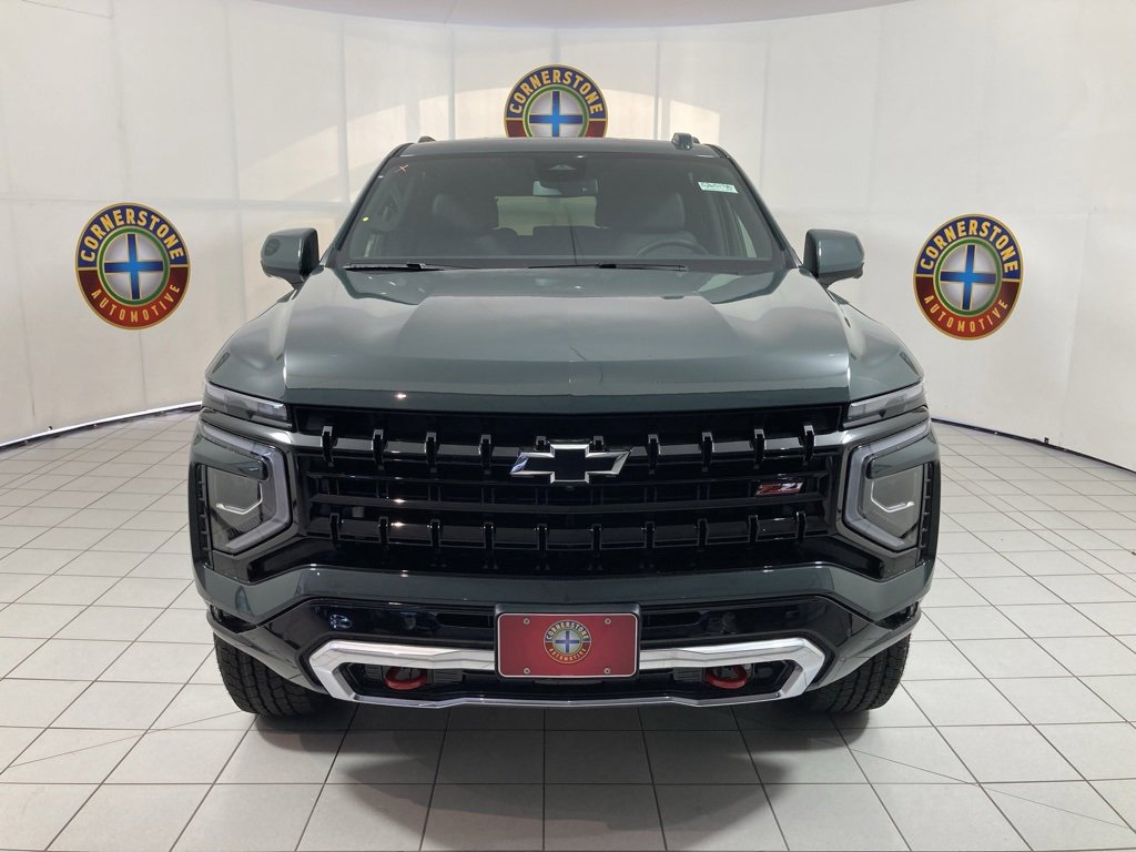 2026 Chevrolet Suburban Z71 photo 12