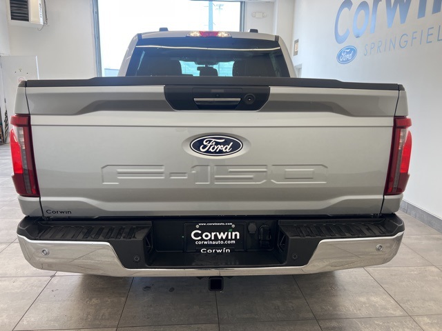 2024 Ford F-150 XLT photo 16