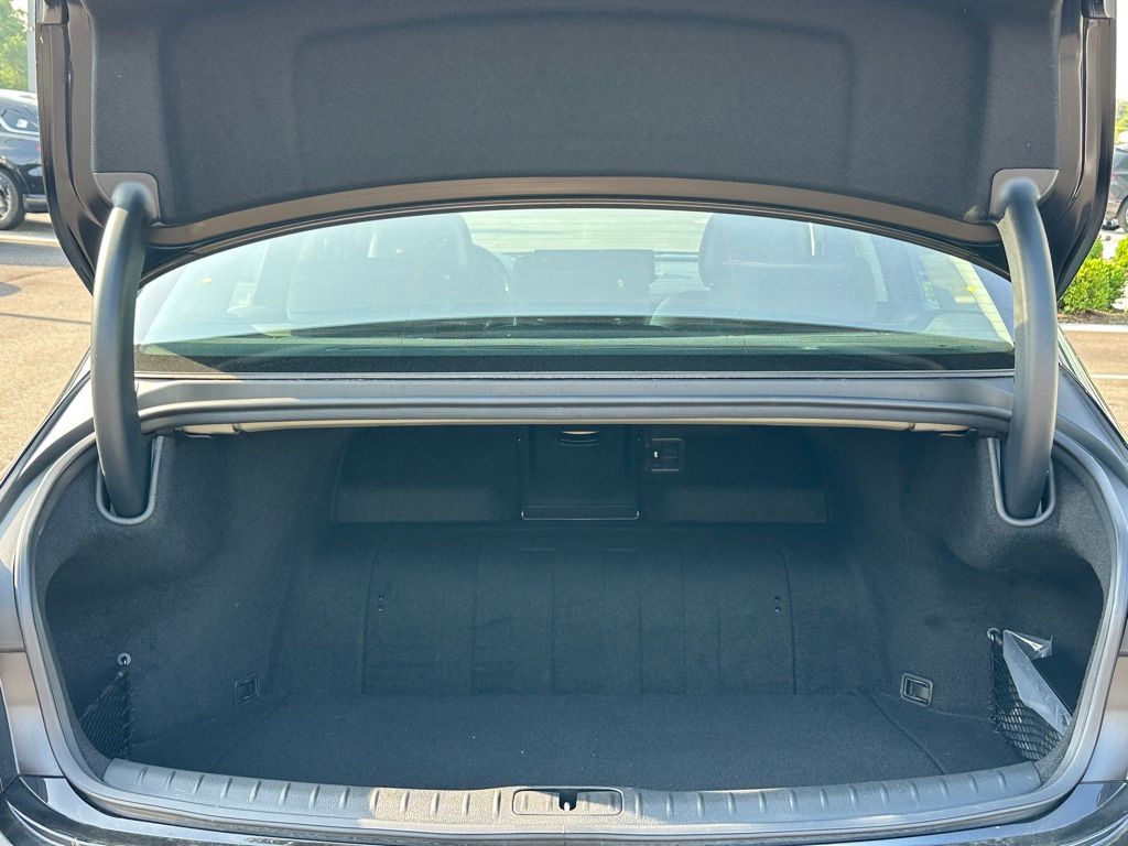 2024 Genesis Electrified G80 Advanced Prestige photo 12