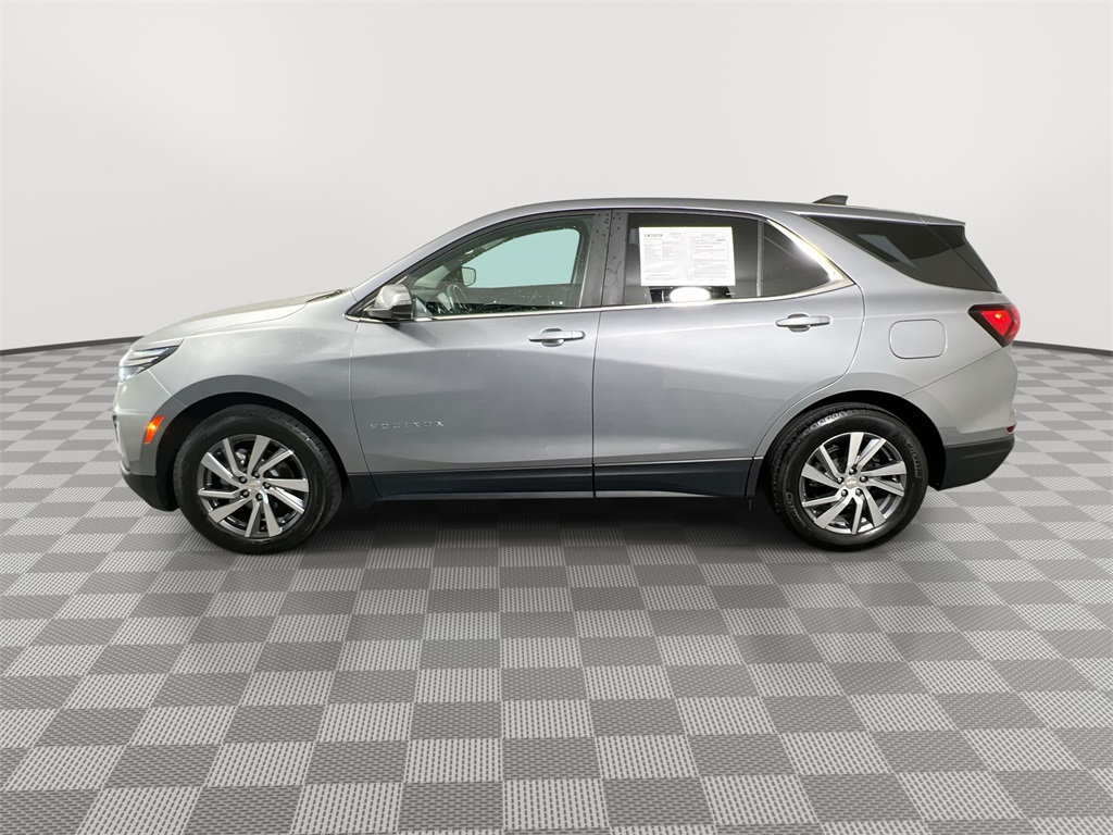 2024 Chevrolet Equinox LT photo 5