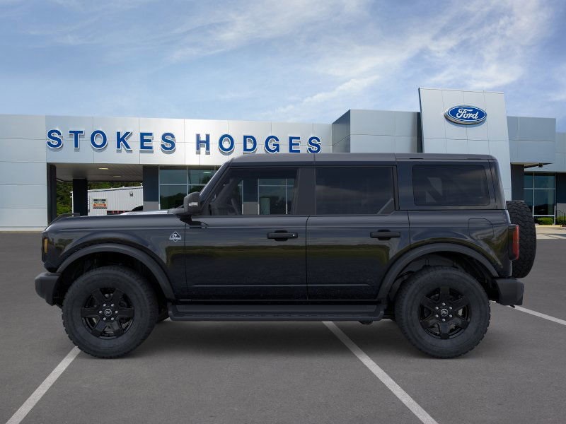 2025 Ford Bronco Outer Banks photo 3