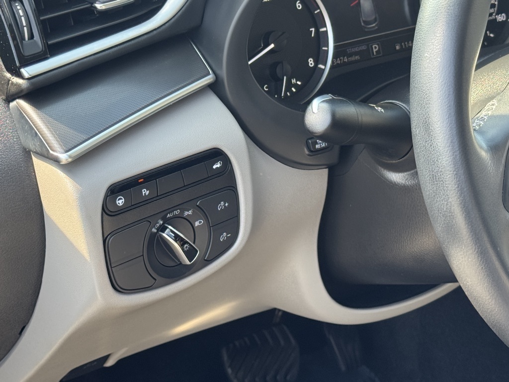 2024 Infiniti QX50 Luxe photo 9