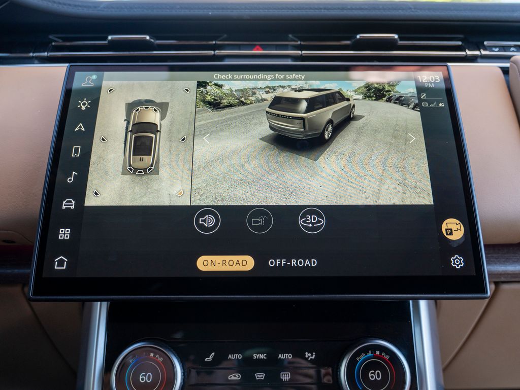 2023 Land Rover Range Rover SE photo 29