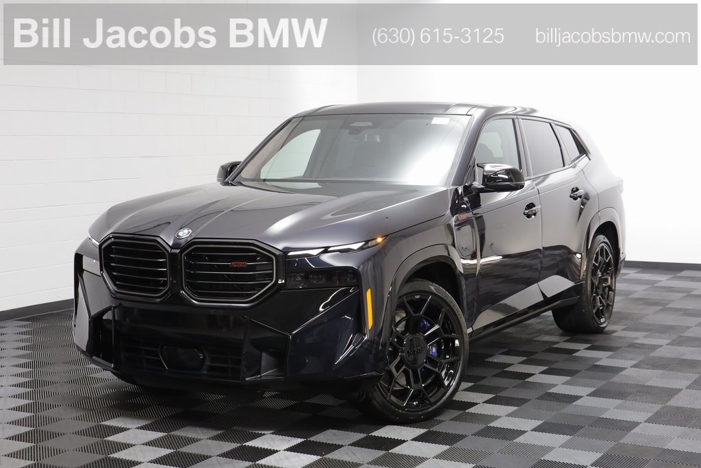 2026 BMW XM Base's photo