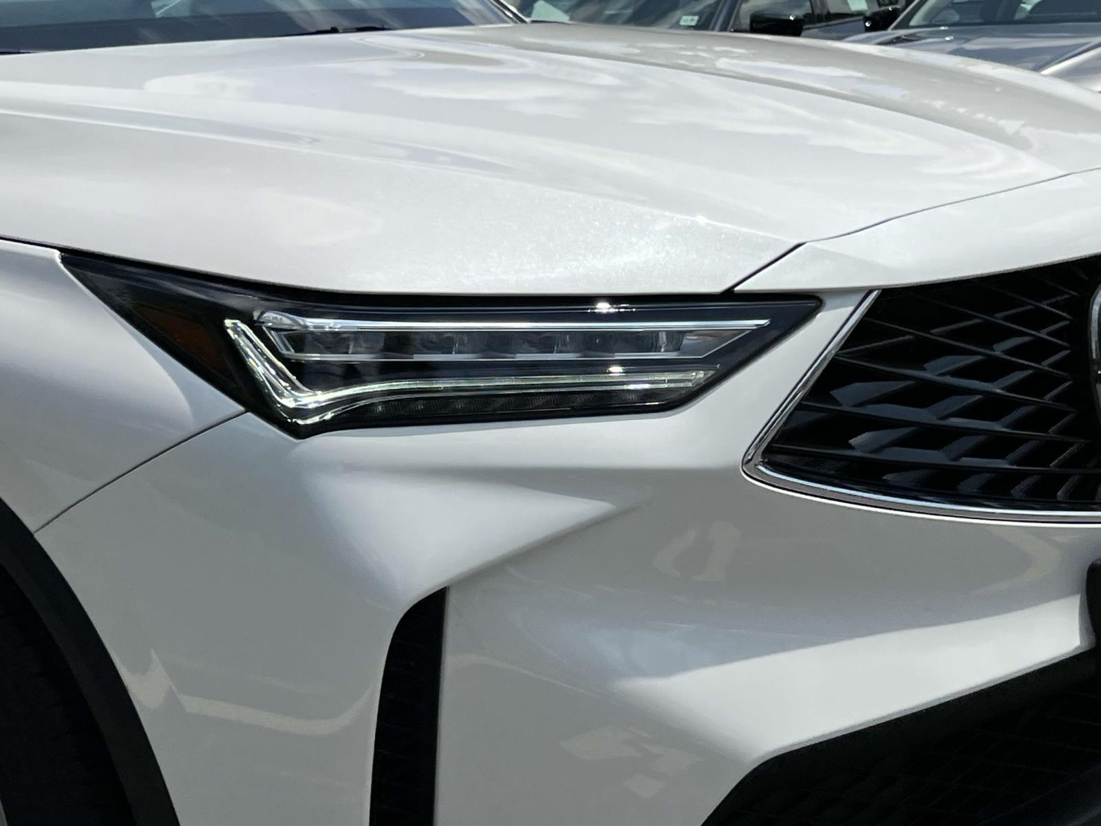 2025 Acura MDX SH-AWD photo 5