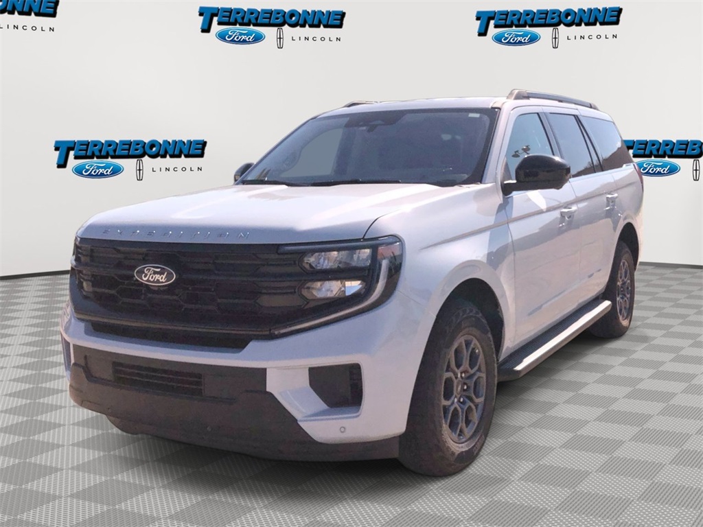 2025 Ford Expedition Active's photo