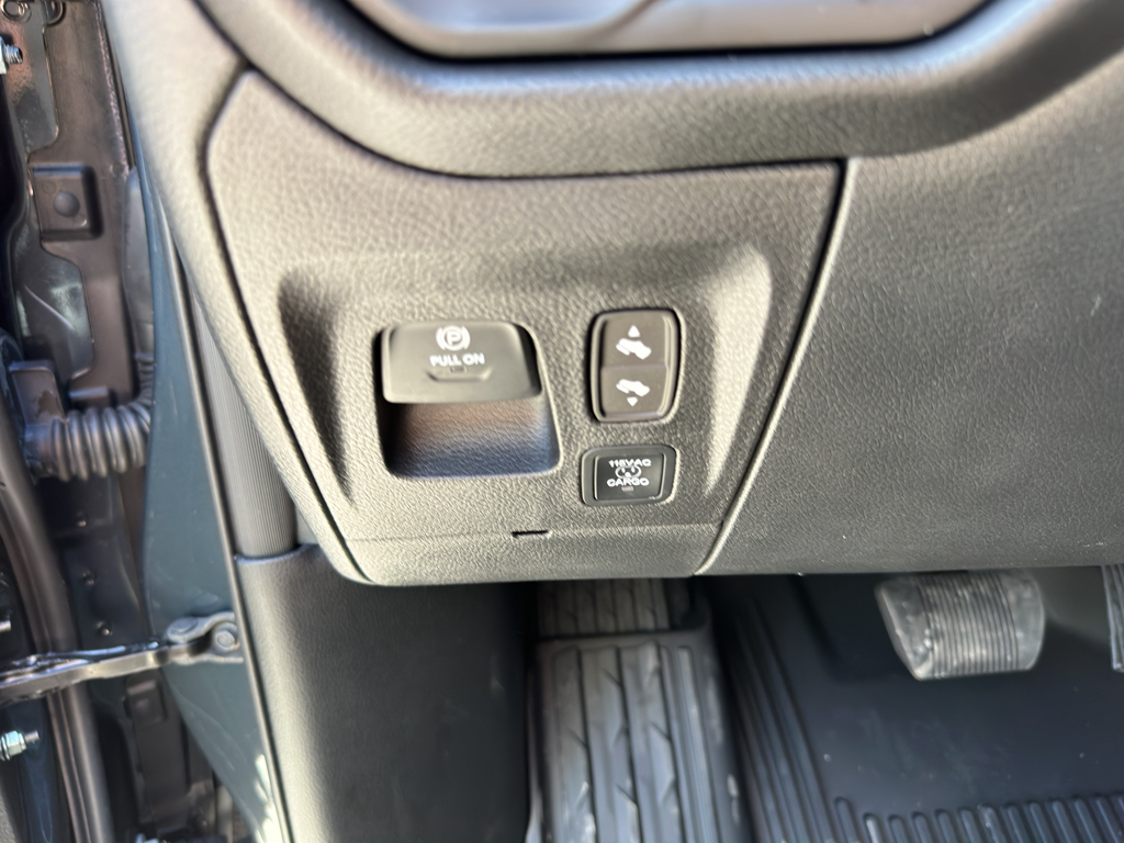2025 Ram 1500 Rebel photo 17