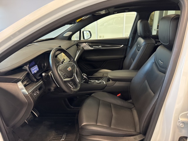 2023 Cadillac XT5 Sport photo 12