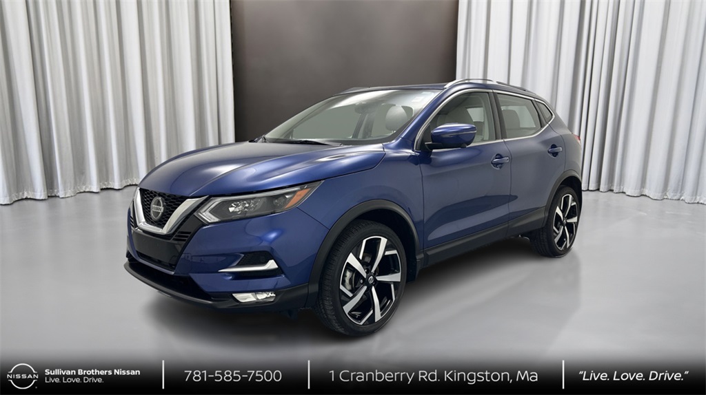 2022 Nissan Rogue Sport SL's photo