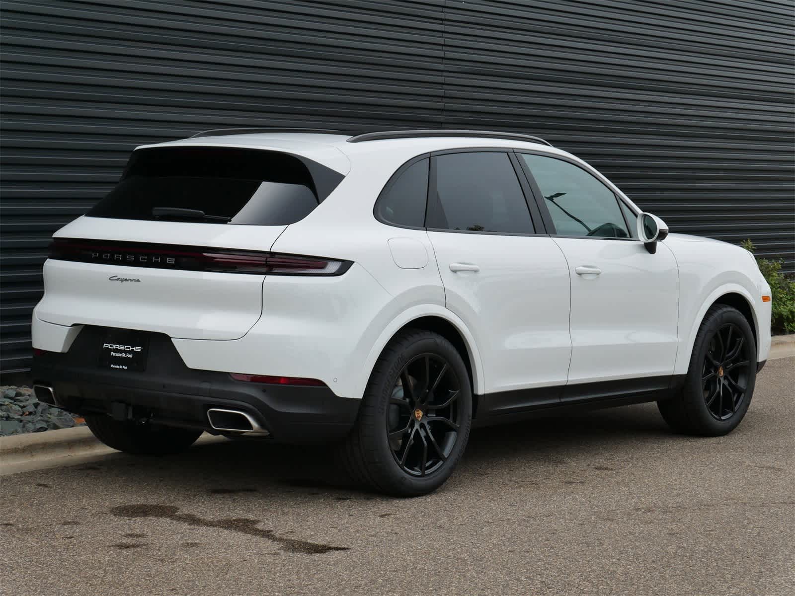 2026 Porsche Cayenne photo 20