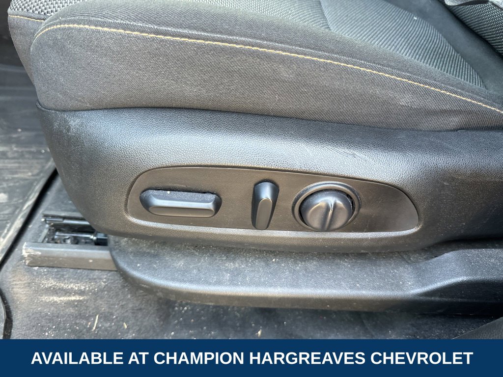 2021 Chevrolet Traverse Cloth photo 14