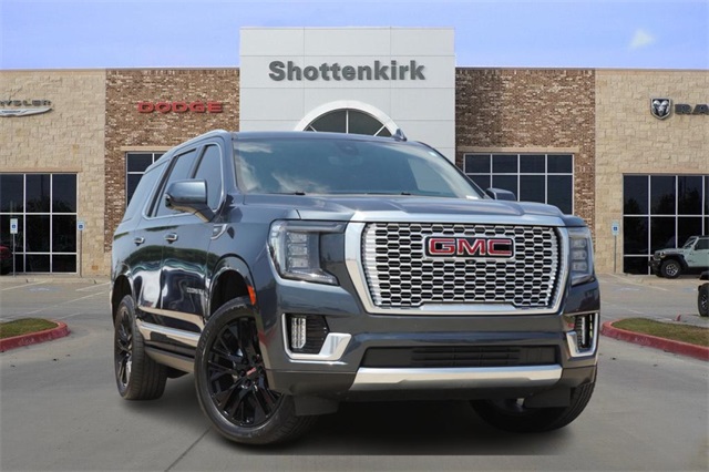 2021 GMC Yukon Denali's photo