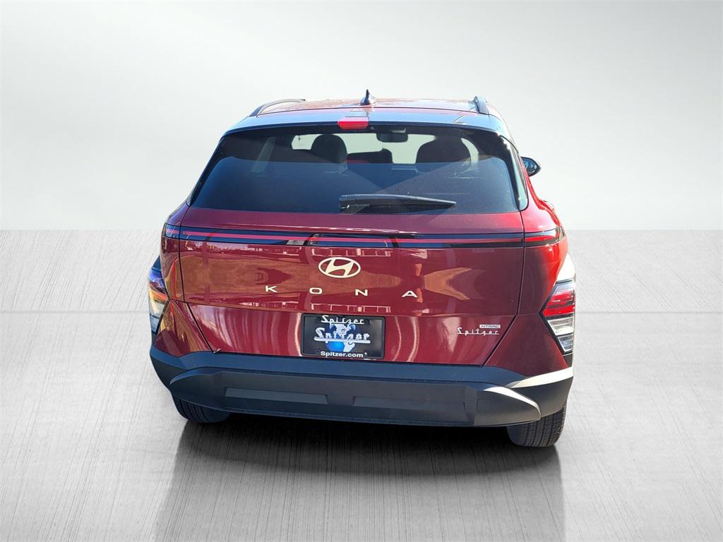 2026 Hyundai Kona SEL photo 3