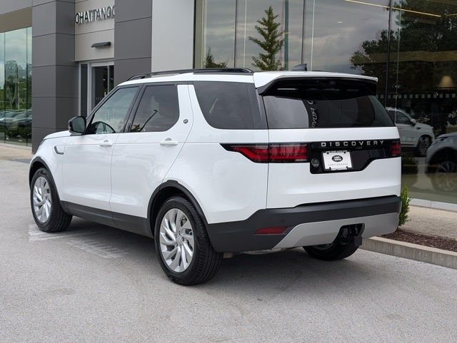 2025 Land Rover Discovery S photo 2