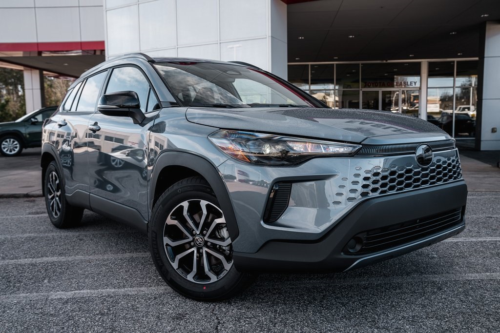 2026 Toyota Corolla Cross SE's photo