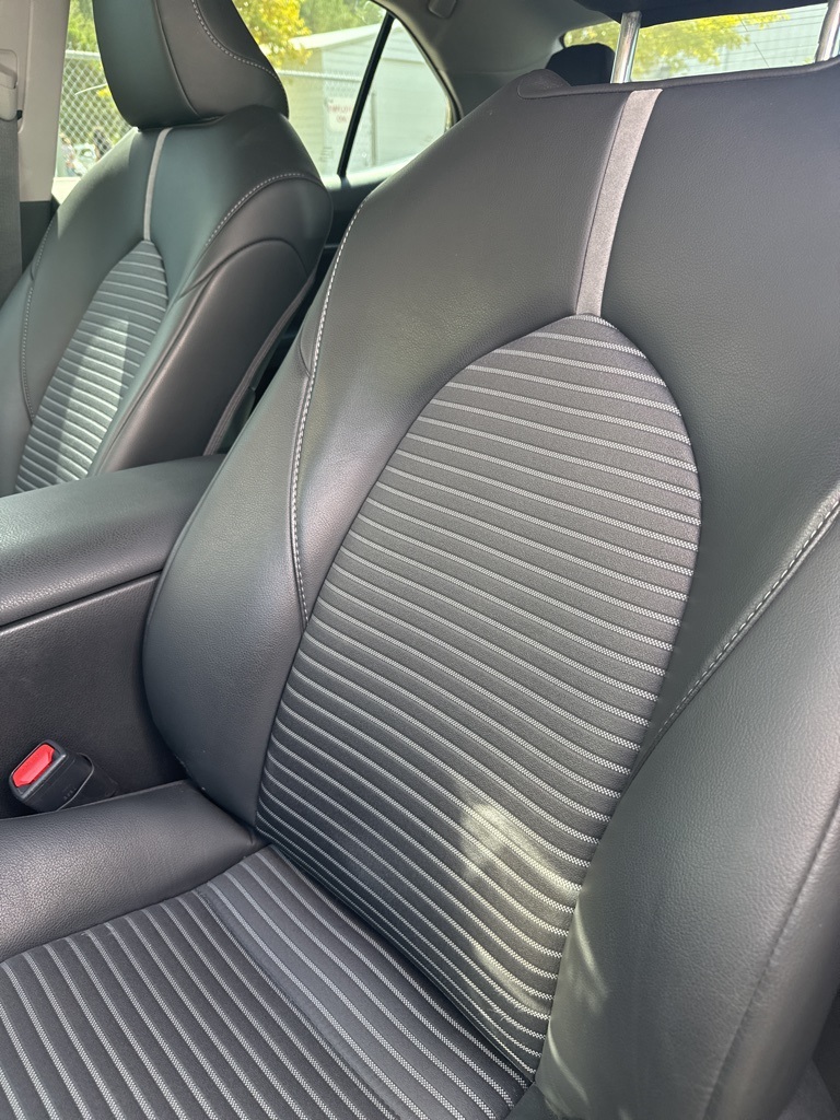 2024 Toyota Camry SE photo 4