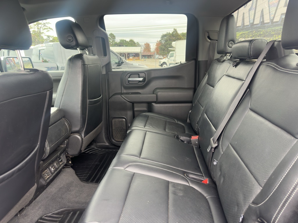 Used 2020 Chevrolet Silverado 1500 LT with VIN 1GCUYDED8LZ307445 for sale in Little Rock