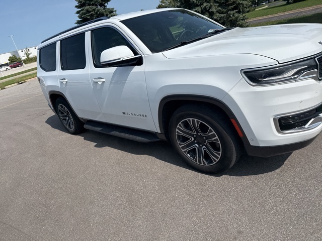 2022 Jeep Wagoneer Series III photo 17