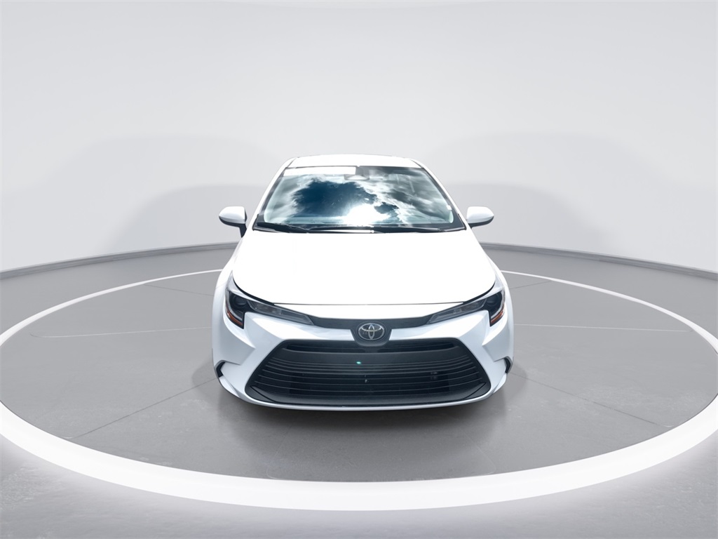 2024 Toyota Corolla LE photo 3