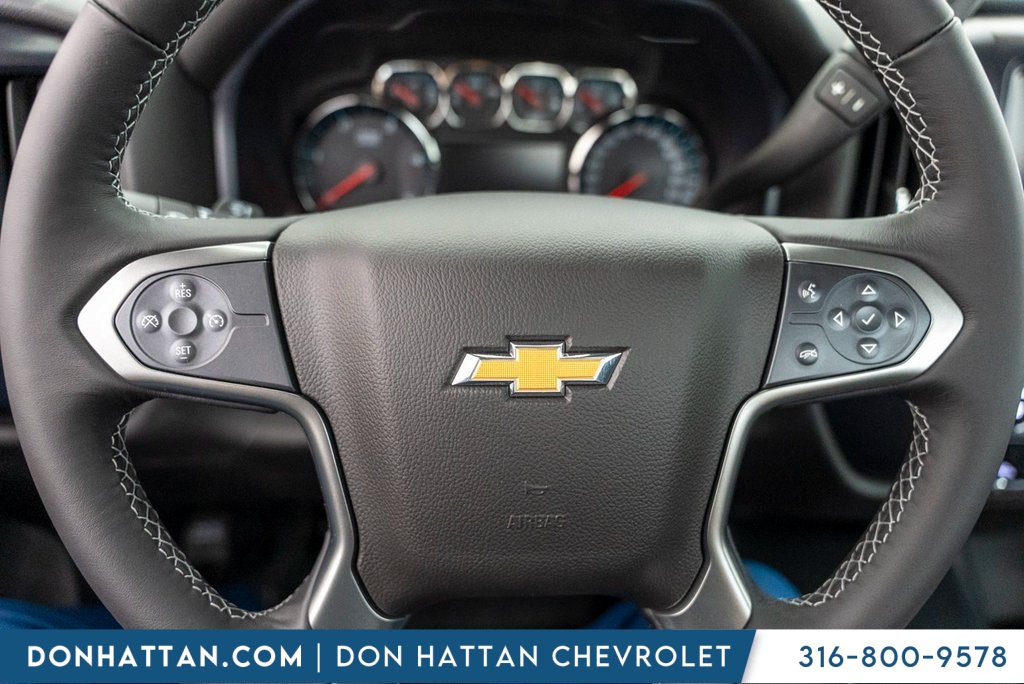 2023 Chevrolet Silverado 4500HD Work Truck photo 6