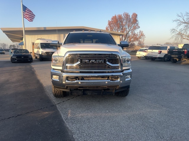2016 Ram 3500 Longhorn photo 4